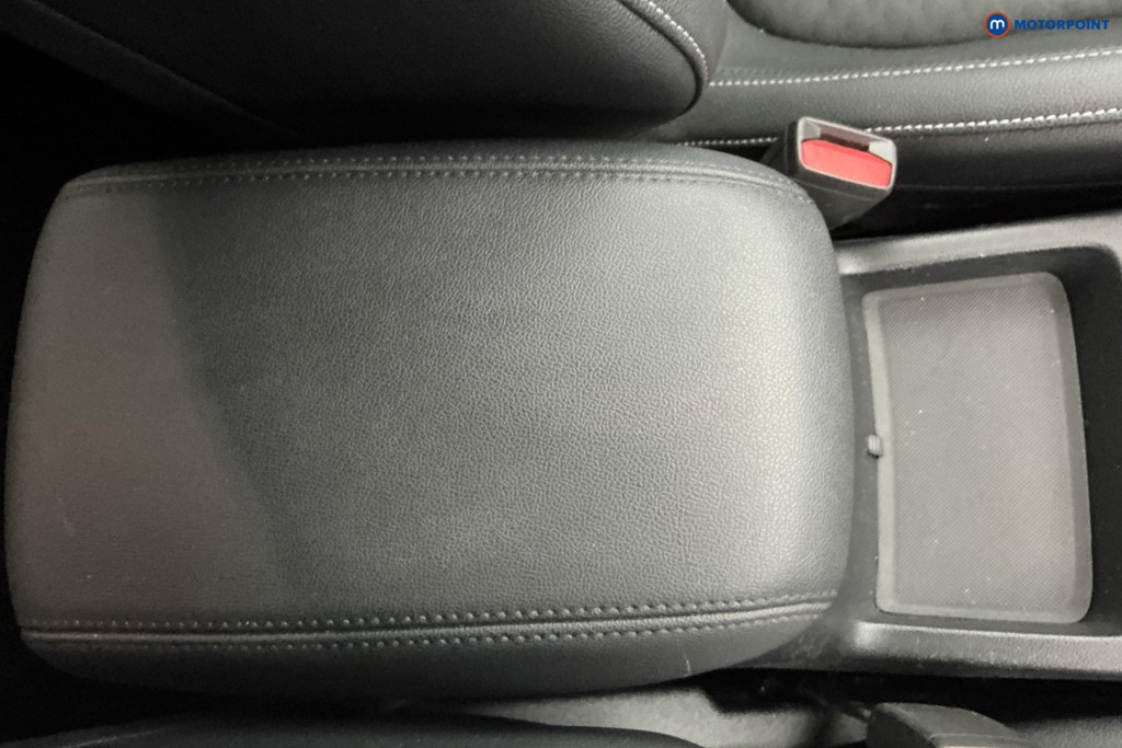Ford Focus Titanium X Automatic Petrol Hatchback - Stock Number (1659047) - 13th supplementary image