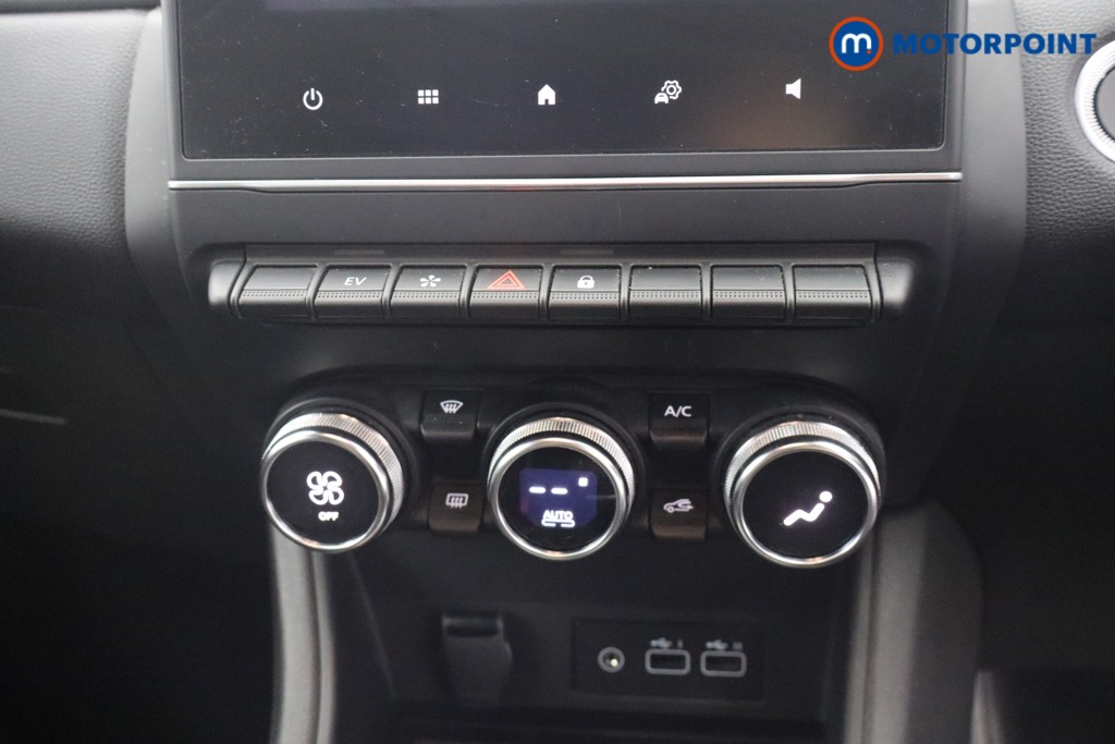 Renault Captur Techno Automatic Petrol-Electric Hybrid SUV - Stock Number (1659733) - 3rd supplementary image
