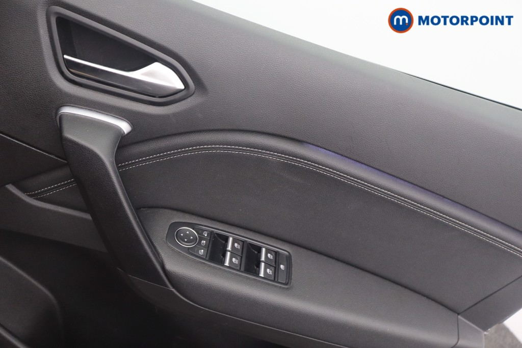 Renault Captur Techno Automatic Petrol-Electric Hybrid SUV - Stock Number (1659733) - 9th supplementary image