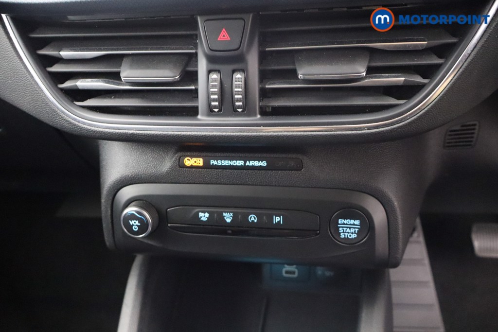 Ford Focus Active Automatic Diesel Estate - Stock Number (1659997) - 3rd supplementary image