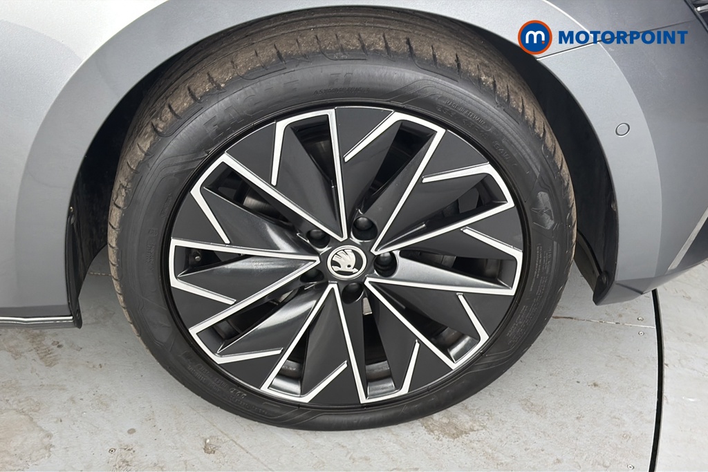 Skoda Superb Laurin -Plus Klement Automatic Petrol Estate - Stock Number (1660095) - 47th supplementary image