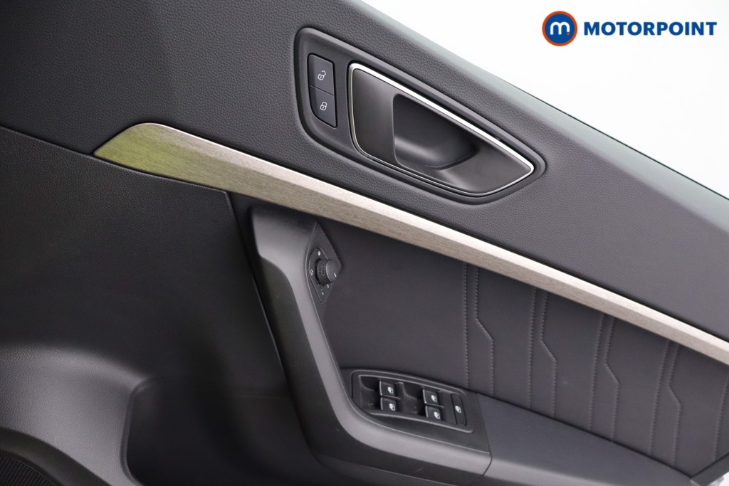 Seat Ateca Xperience Manual Petrol SUV - Stock Number (1660245) - 8th supplementary image