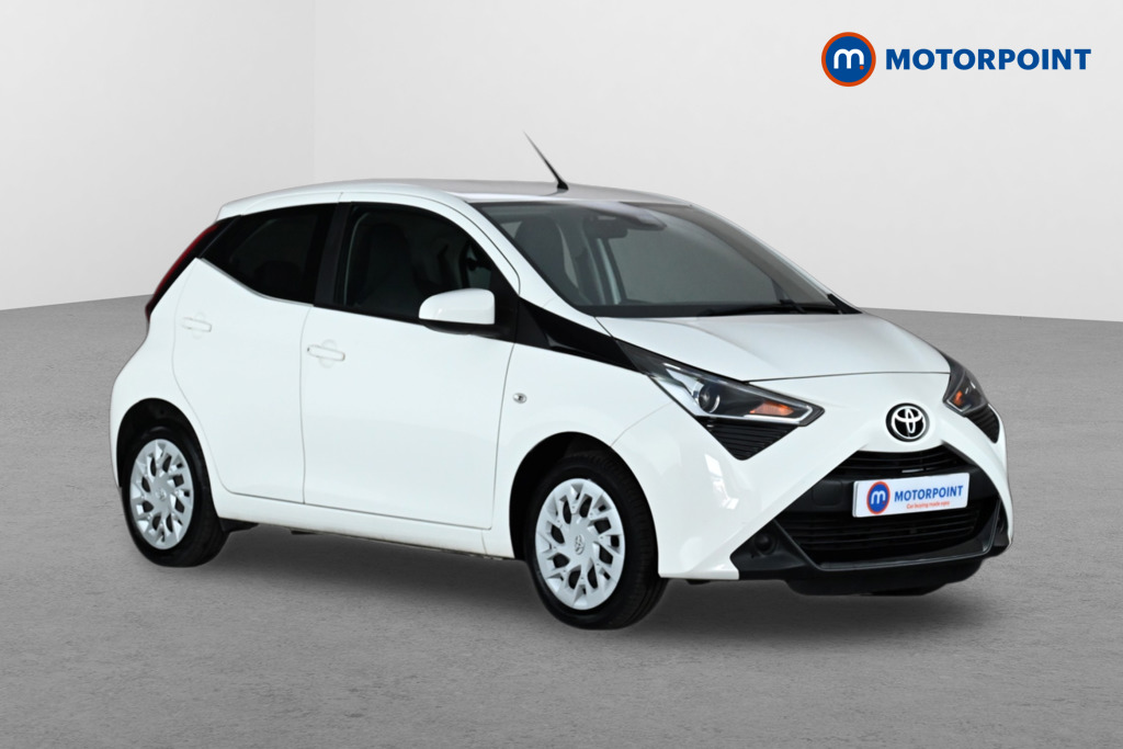 Toyota Aygo X-Play Manual Petrol Hatchback - Stock Number (1660312) - Drivers side front corner