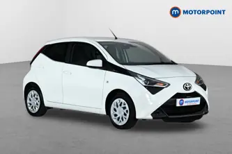 Toyota Aygo X-Play Manual Petrol Hatchback - Stock Number (1660312) - Drivers side front corner