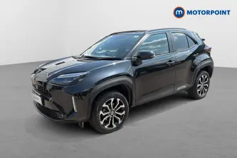 Toyota Yaris Cross Design Automatic Petrol-Electric Hybrid Estate - Stock Number (1660479) - Passenger side front corner
