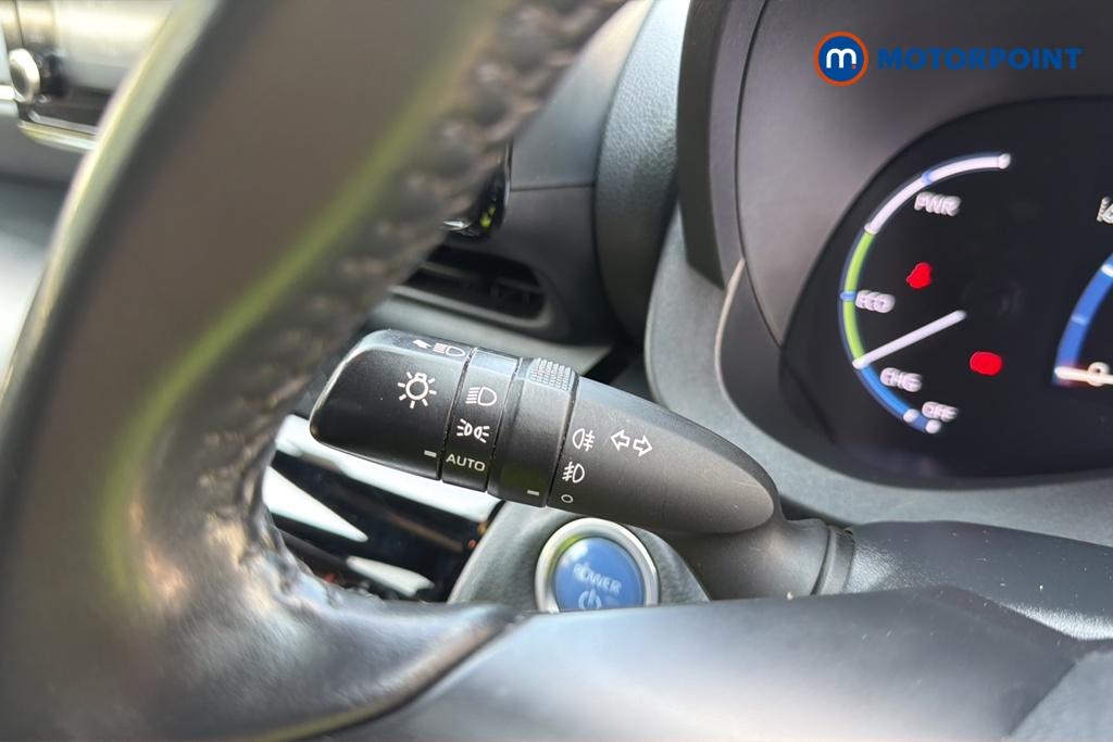 Toyota Yaris Cross Design Automatic Petrol-Electric Hybrid Estate - Stock Number (1660479) - 11th supplementary image