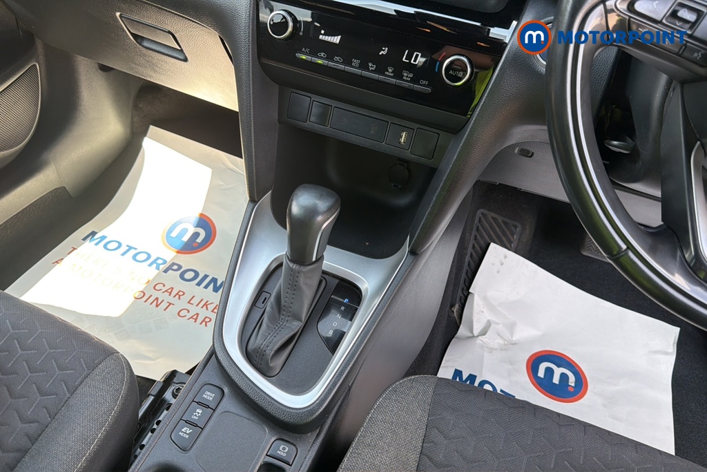 Toyota Yaris Cross Design Automatic Petrol-Electric Hybrid Estate - Stock Number (1660479) - 15th supplementary image