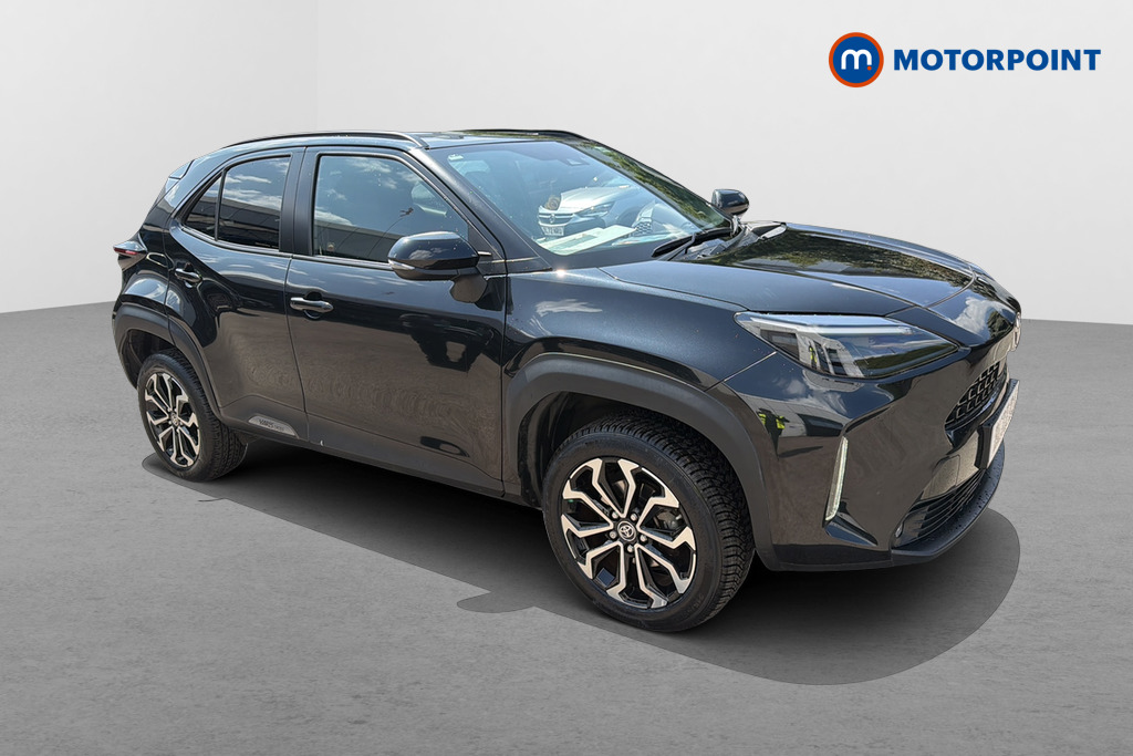 Toyota Yaris Cross Design Automatic Petrol-Electric Hybrid Estate - Stock Number (1660479) - Drivers side front corner