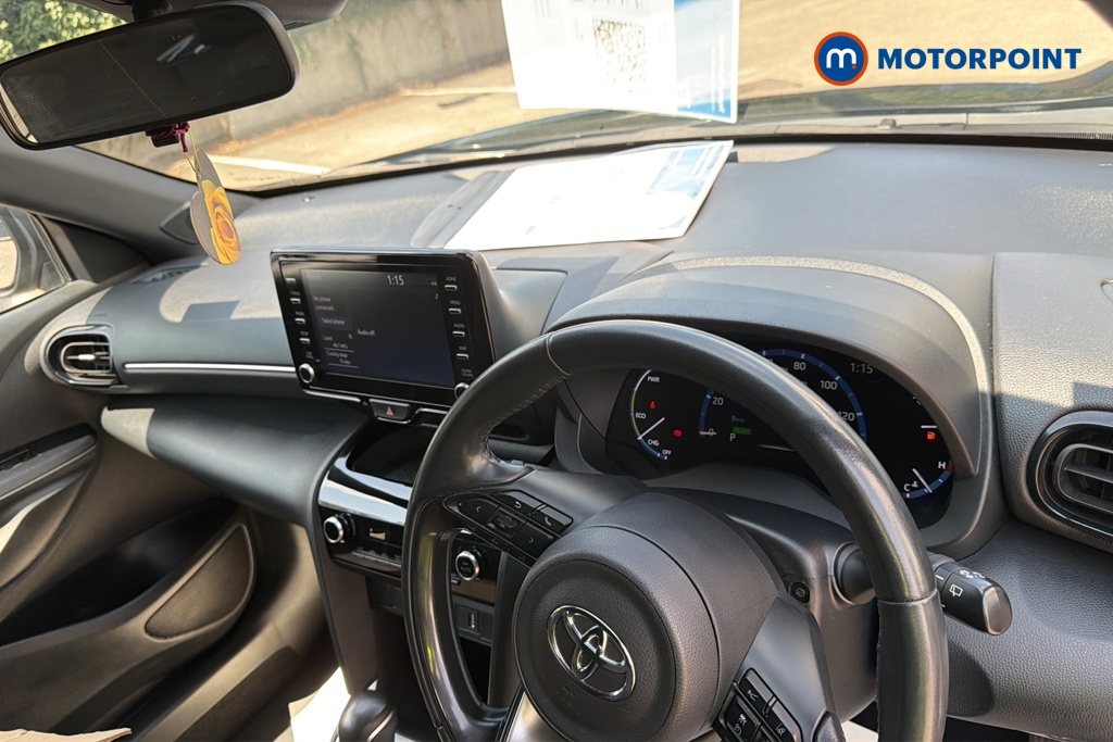 Toyota Yaris Cross Design Automatic Petrol-Electric Hybrid Estate - Stock Number (1660479) - 1st supplementary image
