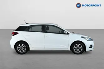Hyundai I20 SE Manual Petrol Hatchback - Stock Number (1660699) - Drivers side