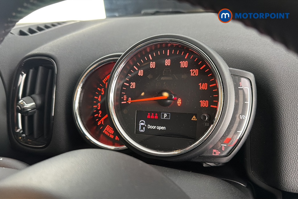 Mini Countryman Cooper Classic Automatic Petrol SUV - Stock Number (1660752) - 7th supplementary image