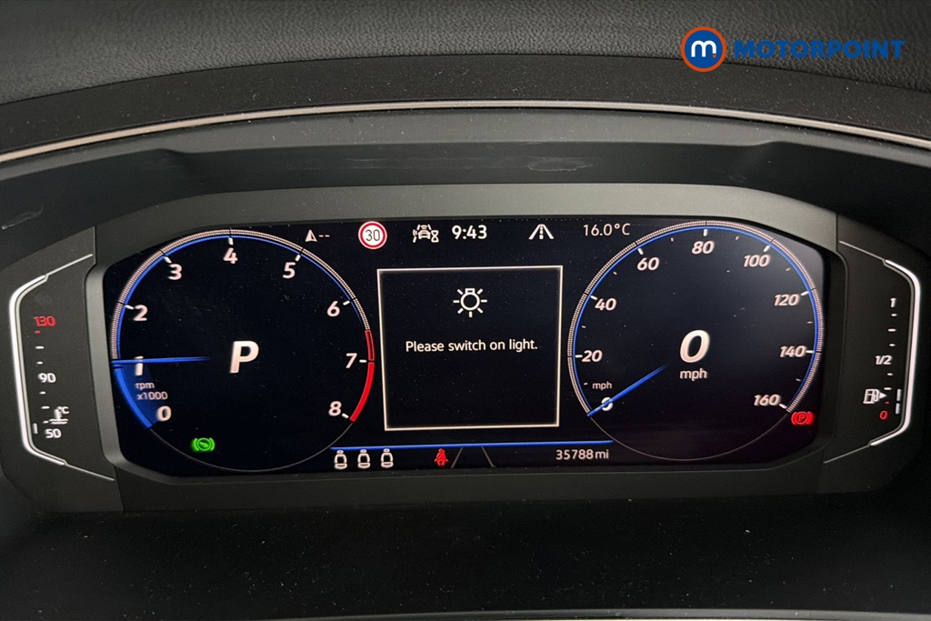 Volkswagen Tiguan R-Line Automatic Petrol SUV - Stock Number (1660768) - 7th supplementary image