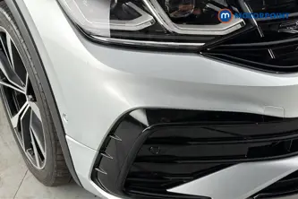 Volkswagen Tiguan R-Line Automatic Petrol SUV - Stock Number (1660768) - 38th supplementary image
