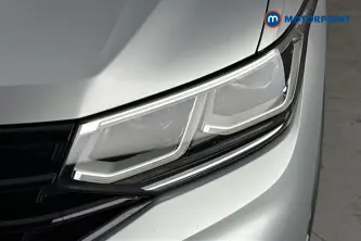 Volkswagen Tiguan R-Line Automatic Petrol SUV - Stock Number (1660768) - 42nd supplementary image