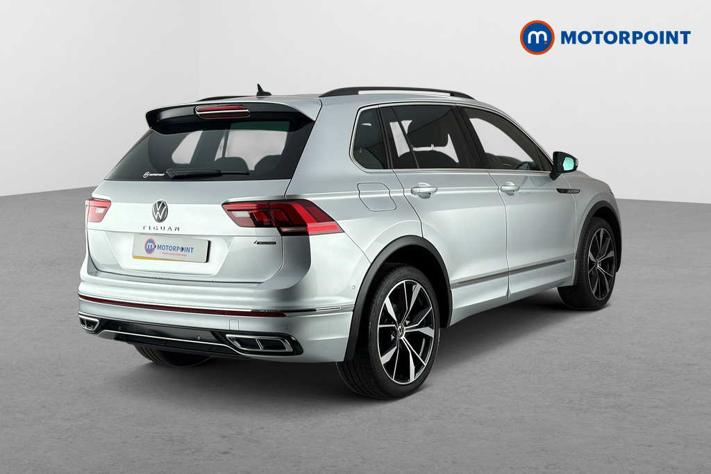 Volkswagen Tiguan R-Line Automatic Petrol SUV - Stock Number (1660768) - Passenger side rear corner