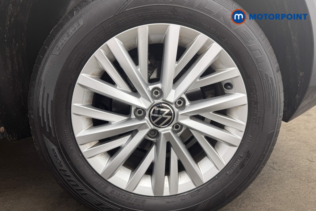 Volkswagen T-Roc Life Manual Petrol SUV - Stock Number (1660984) - 12th supplementary image