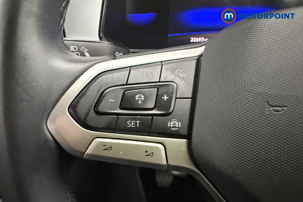 Volkswagen T-Roc Life Manual Petrol SUV - Stock Number (1660984) - 13th supplementary image