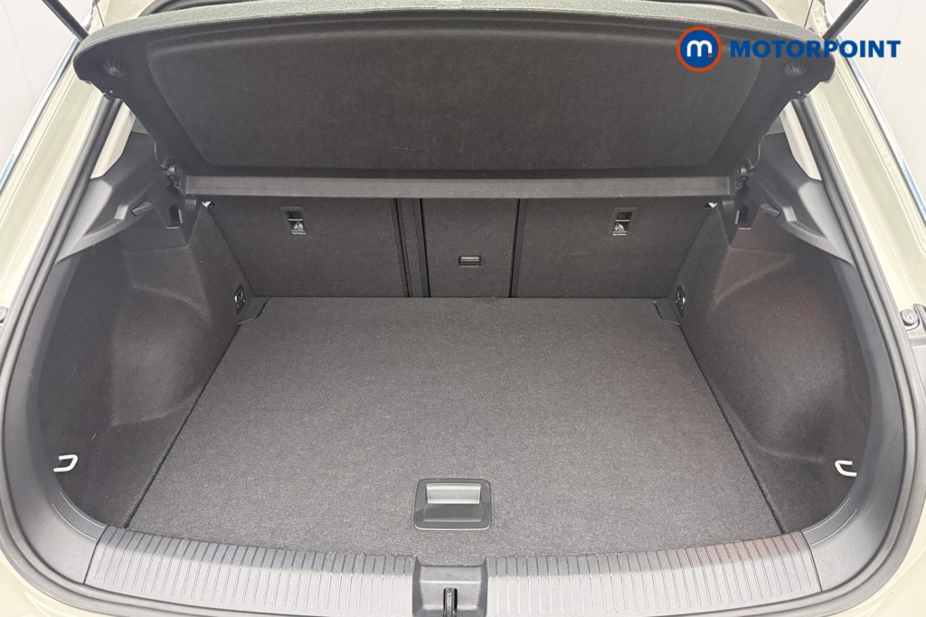 Volkswagen T-Roc Life Manual Petrol SUV - Stock Number (1660984) - 22nd supplementary image
