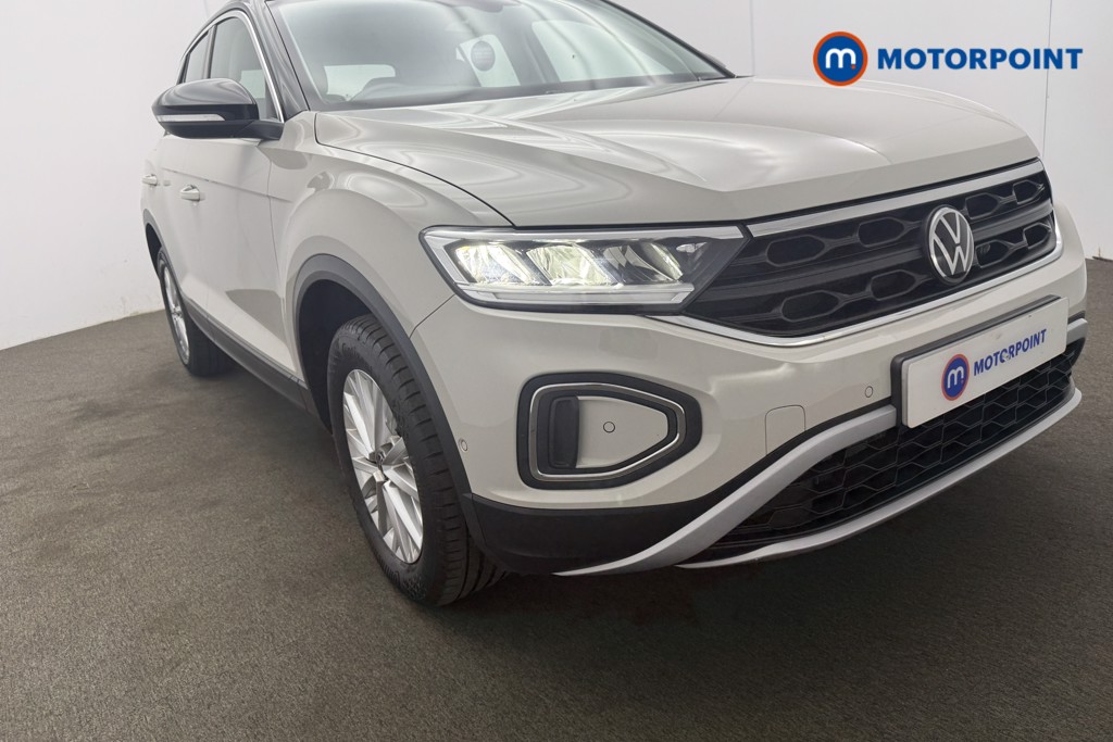 Volkswagen T-Roc Life Manual Petrol SUV - Stock Number (1660984) - 25th supplementary image