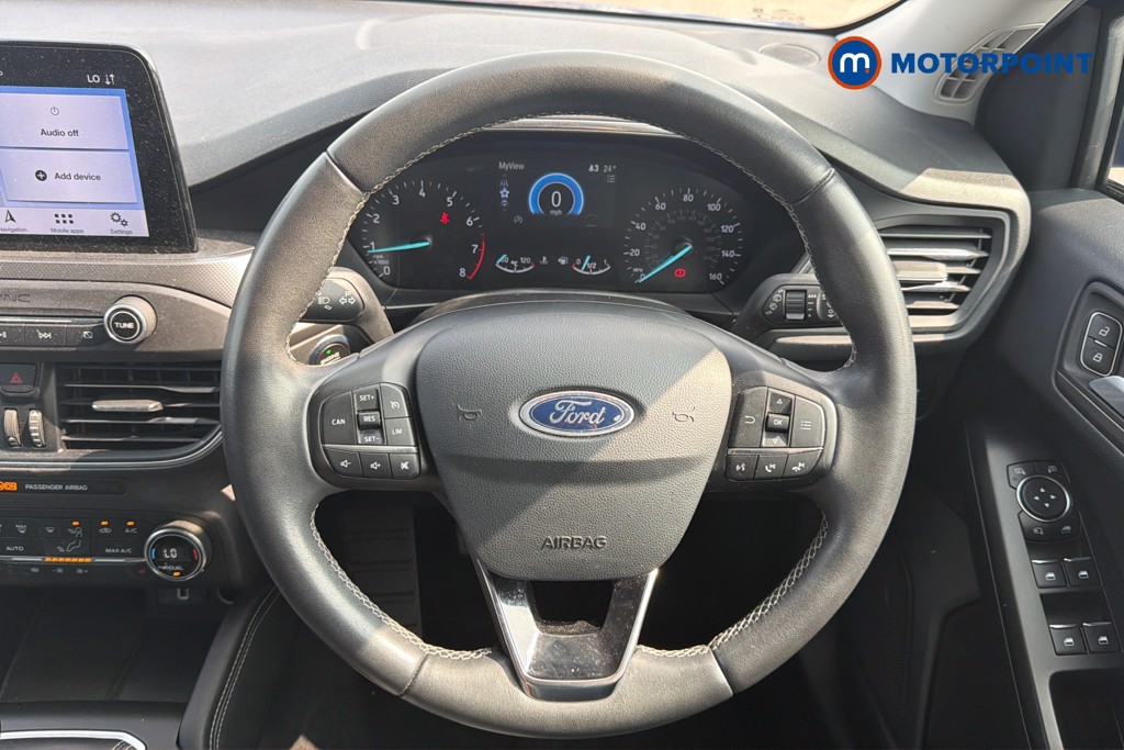Ford Focus Titanium X Manual Petrol Hatchback - Stock Number (1661062) - 2nd supplementary image