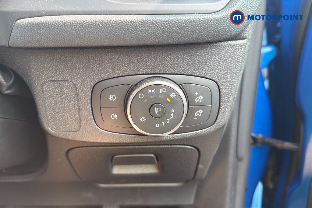 Ford Focus Titanium X Manual Petrol Hatchback - Stock Number (1661062) - 18th supplementary image