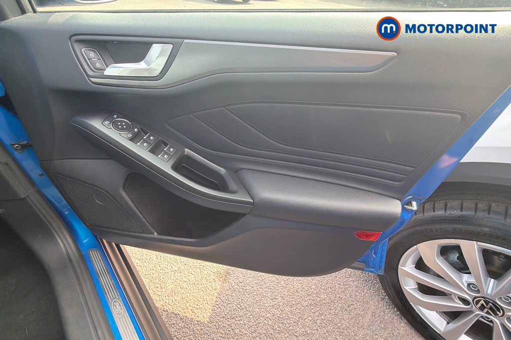 Ford Focus Titanium X Manual Petrol Hatchback - Stock Number (1661062) - 19th supplementary image