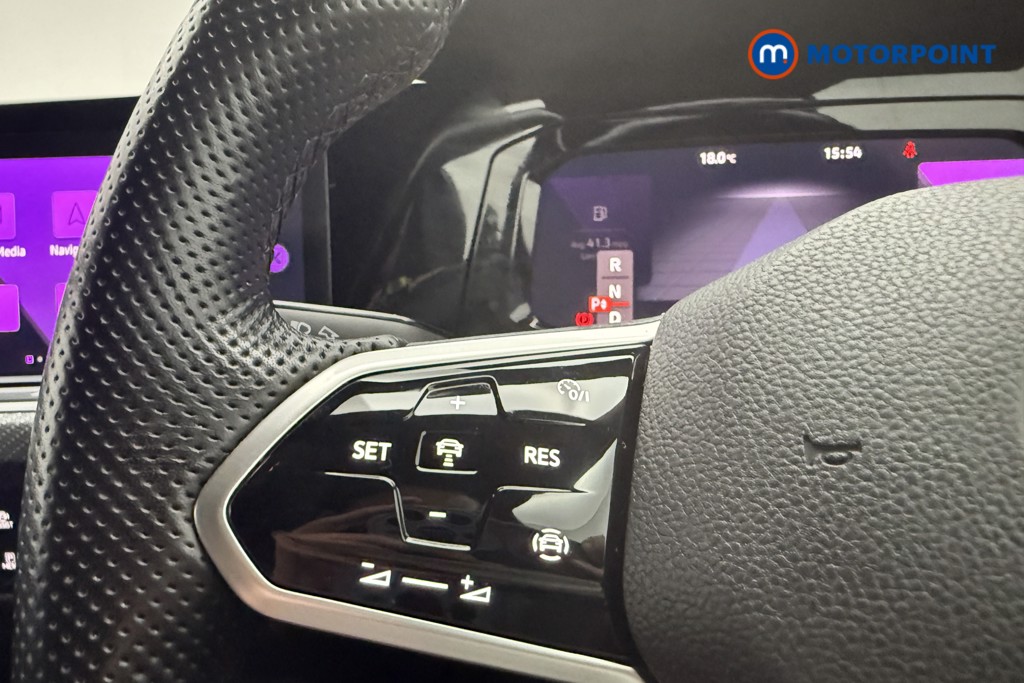 Volkswagen Golf R-Line Automatic Petrol Hatchback - Stock Number (1661230) - 8th supplementary image