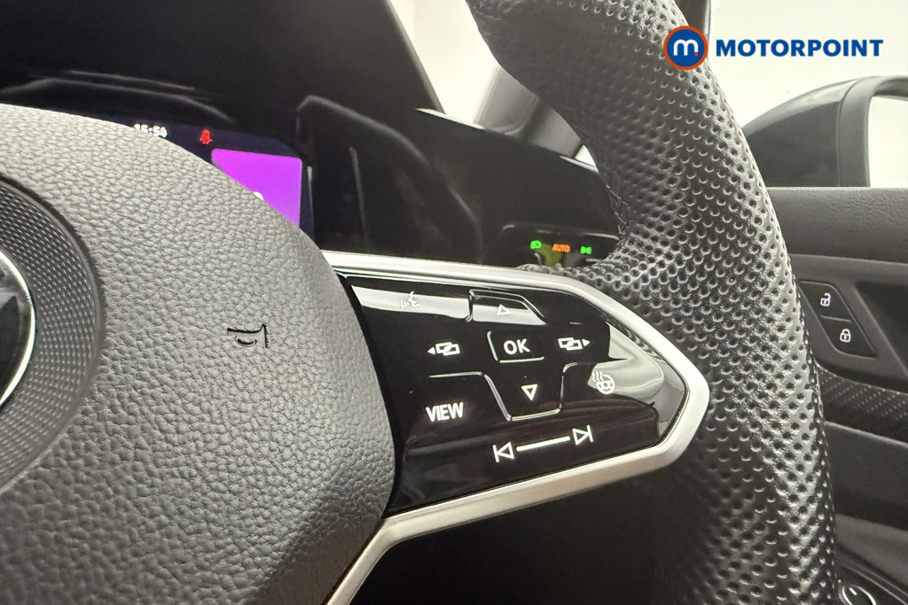Volkswagen Golf R-Line Automatic Petrol Hatchback - Stock Number (1661230) - 9th supplementary image