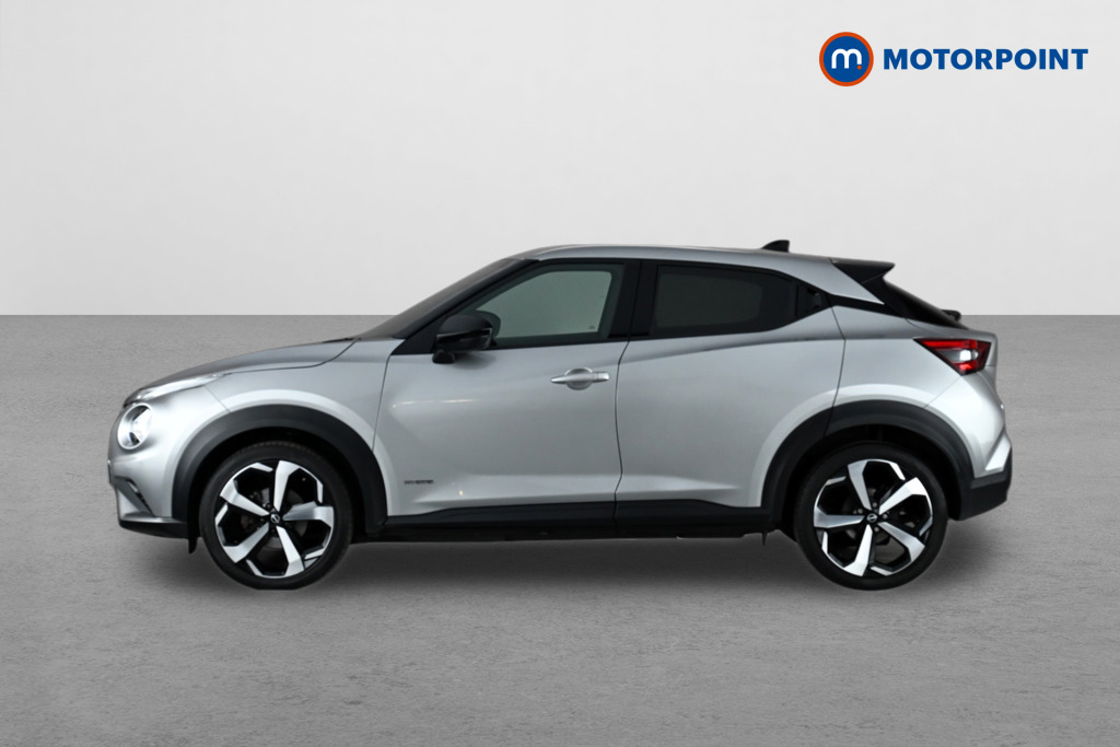 Nissan Juke Tekna Automatic Petrol-Electric Hybrid SUV - Stock Number (1661535) - Passenger side