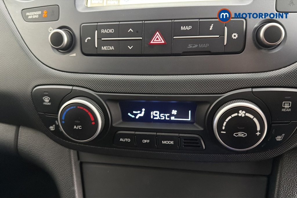 Hyundai I10 Premium Se Automatic Petrol Hatchback - Stock Number (1661836) - 12th supplementary image