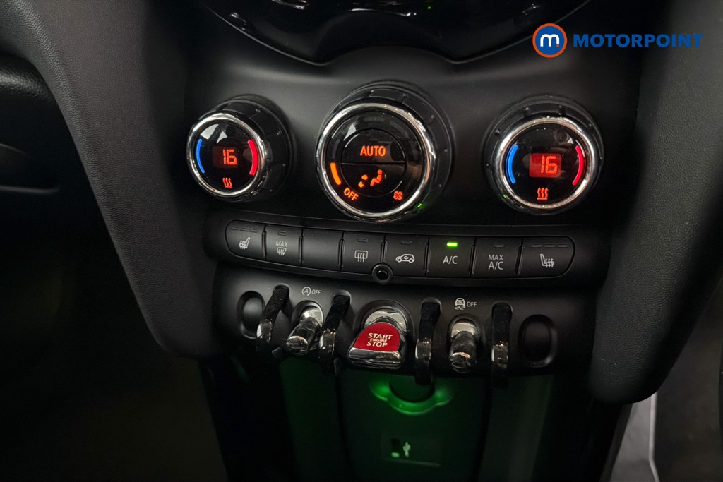 Mini Hatchback Cooper Exclusive Manual Petrol Hatchback - Stock Number (1661994) - 12th supplementary image