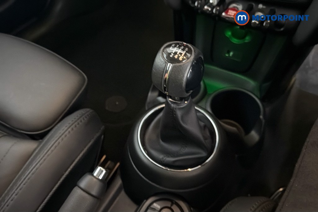 Mini Hatchback Cooper Exclusive Manual Petrol Hatchback - Stock Number (1661994) - 15th supplementary image