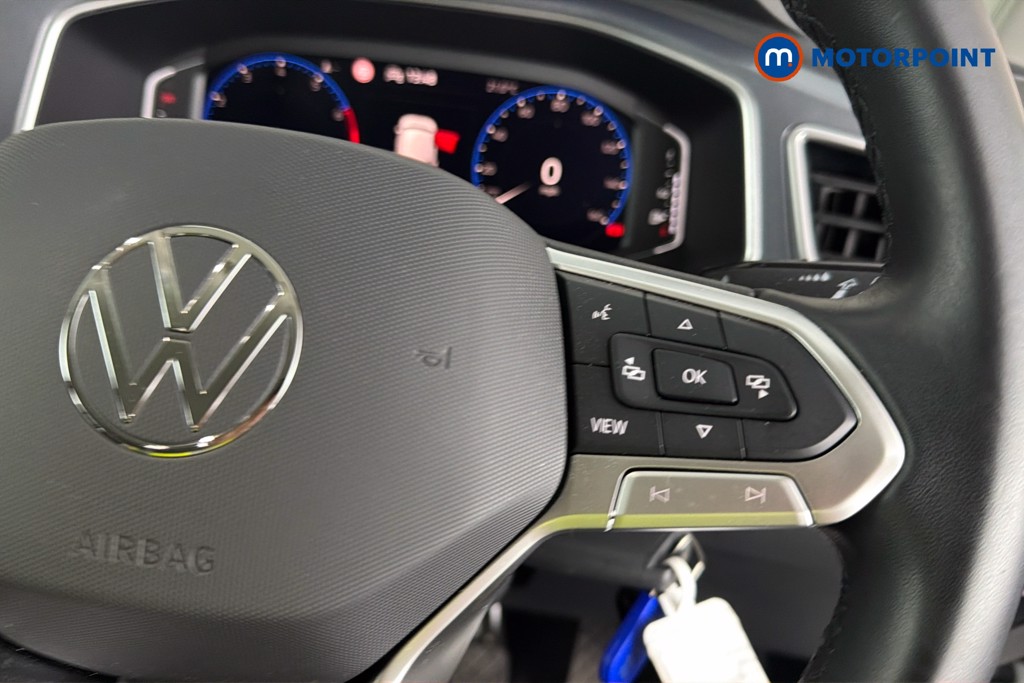 Volkswagen T-Roc Style Manual Petrol SUV - Stock Number (1662070) - 4th supplementary image