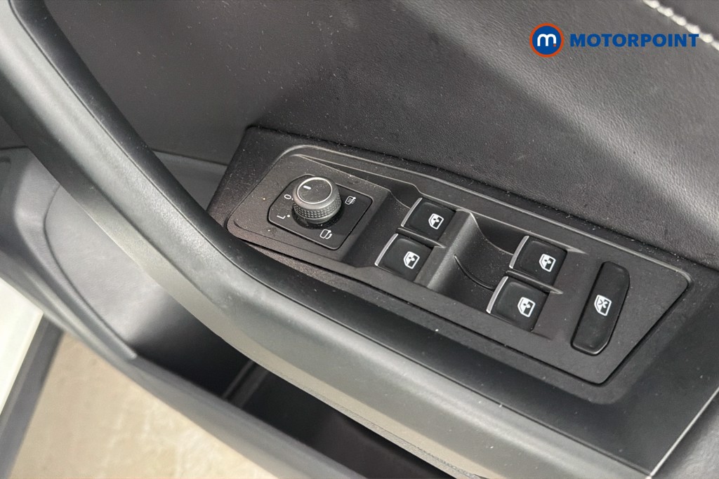 Volkswagen T-Roc Style Manual Petrol SUV - Stock Number (1662070) - 20th supplementary image