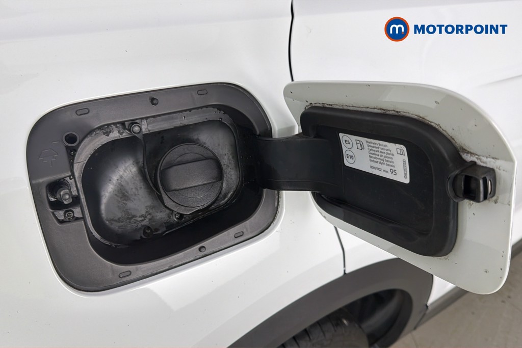 Volkswagen T-Roc Style Manual Petrol SUV - Stock Number (1662070) - 41st supplementary image