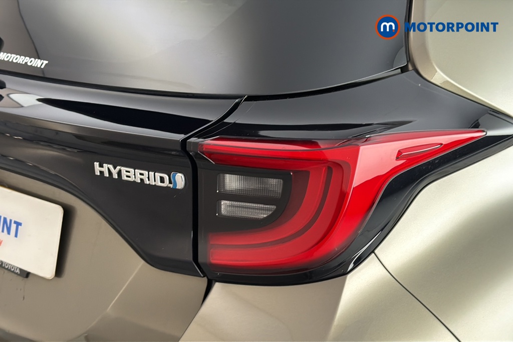 Toyota Yaris Excel Automatic Petrol-Electric Hybrid Hatchback - Stock Number (1662078) - 36th supplementary image