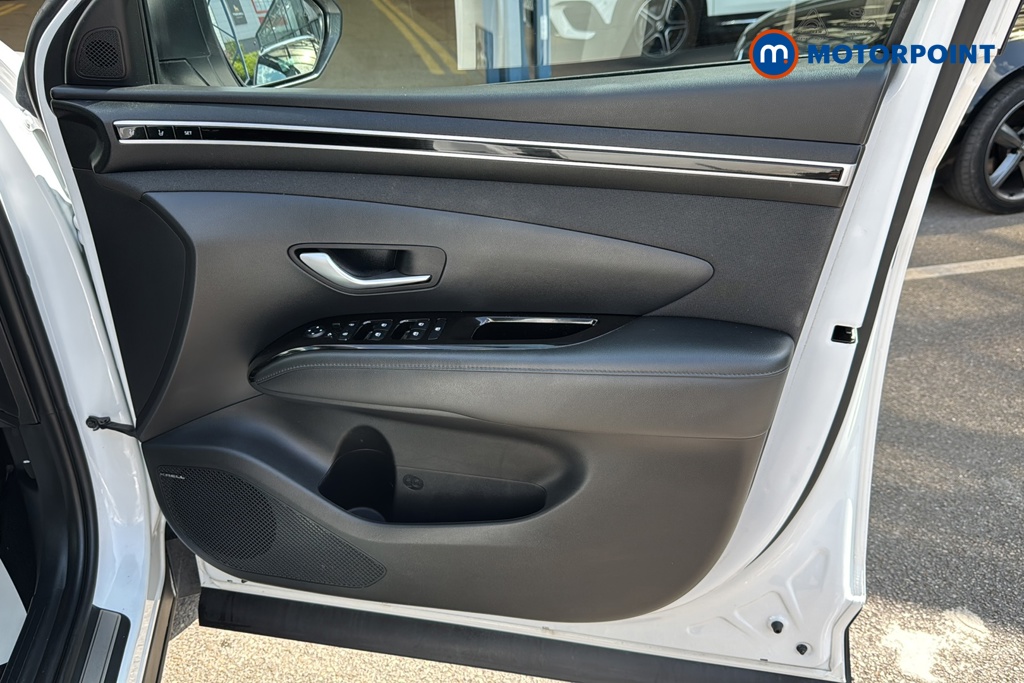 Hyundai Tucson Ultimate Automatic Petrol-Electric Hybrid SUV - Stock Number (1662136) - 18th supplementary image