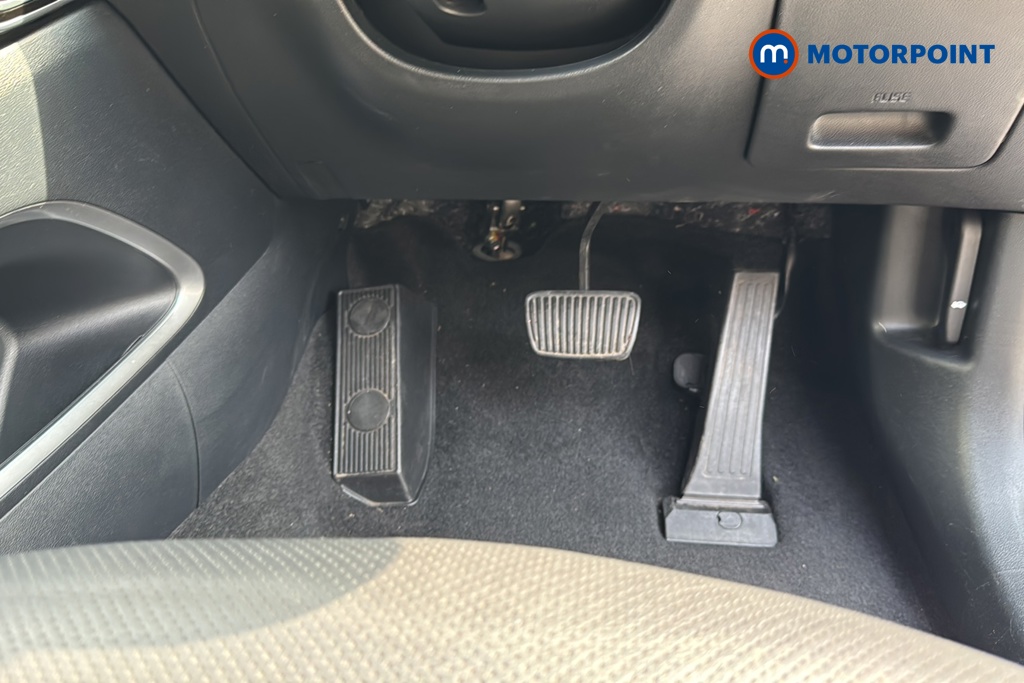 Hyundai Tucson Ultimate Automatic Petrol-Electric Hybrid SUV - Stock Number (1662136) - 24th supplementary image