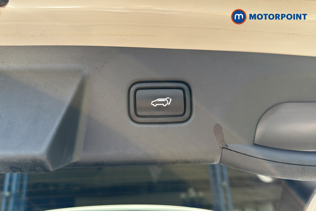 Hyundai Tucson Ultimate Automatic Petrol-Electric Hybrid SUV - Stock Number (1662136) - 35th supplementary image