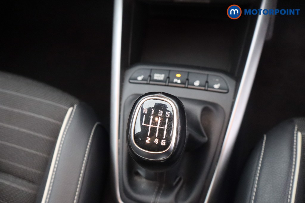 KIA RIO Gt-Line S Manual Petrol Hatchback - Stock Number (1662195) - 4th supplementary image
