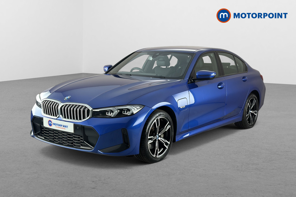 BMW 3 Series M Sport Automatic Petrol Plug-In Hybrid Saloon - Stock Number (1662218) - Passenger side front corner