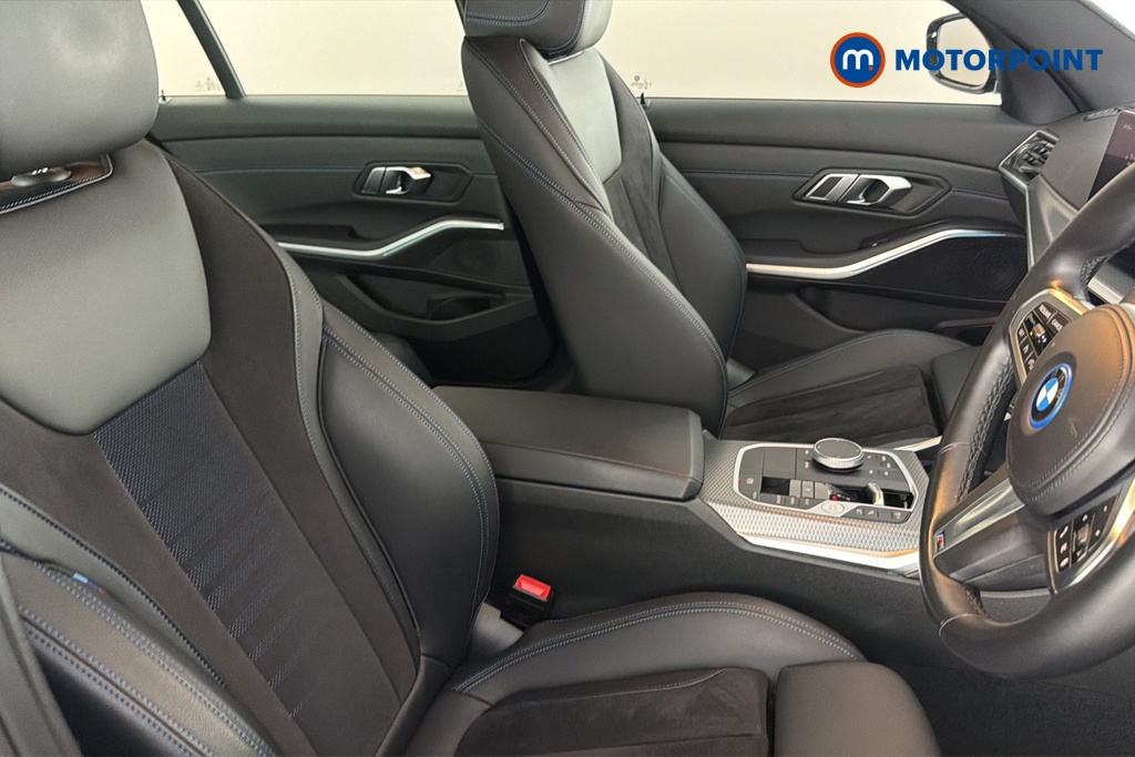 BMW 3 Series M Sport Automatic Petrol Plug-In Hybrid Saloon - Stock Number (1662218) - 22nd supplementary image