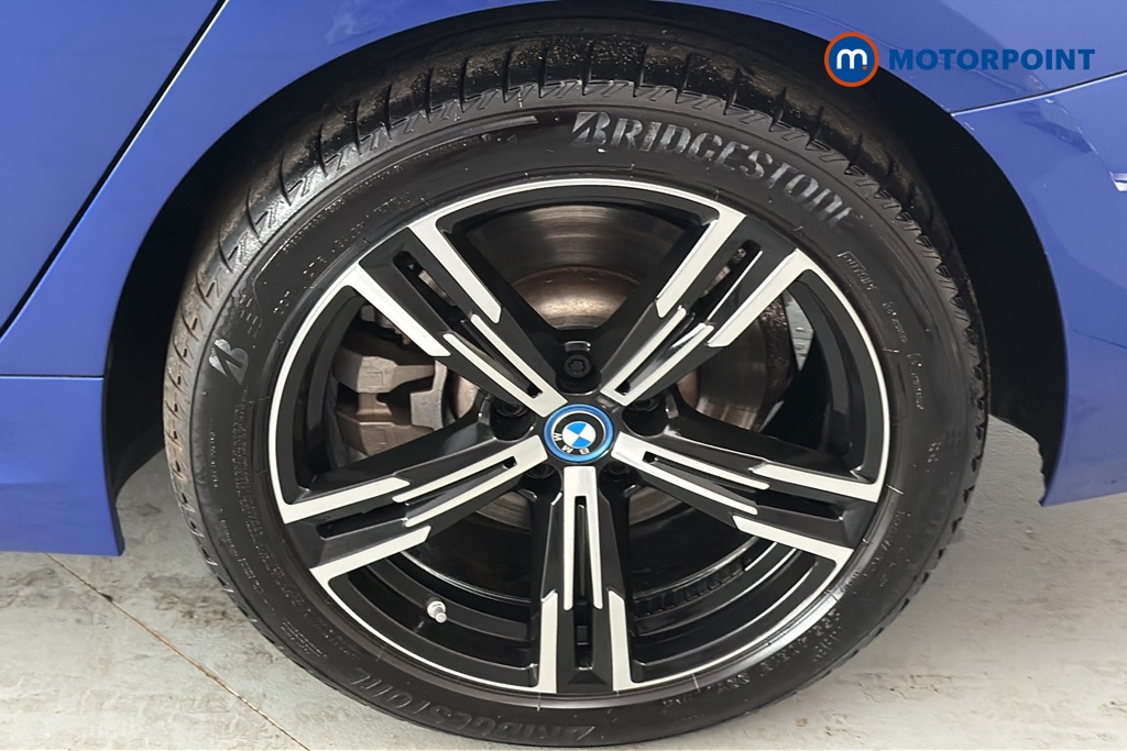 BMW 3 Series M Sport Automatic Petrol Plug-In Hybrid Saloon - Stock Number (1662218) - 45th supplementary image
