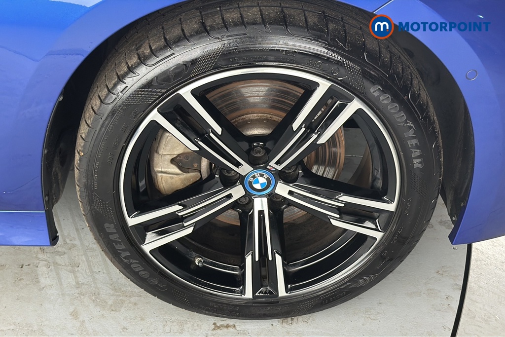 BMW 3 Series M Sport Automatic Petrol Plug-In Hybrid Saloon - Stock Number (1662218) - 47th supplementary image