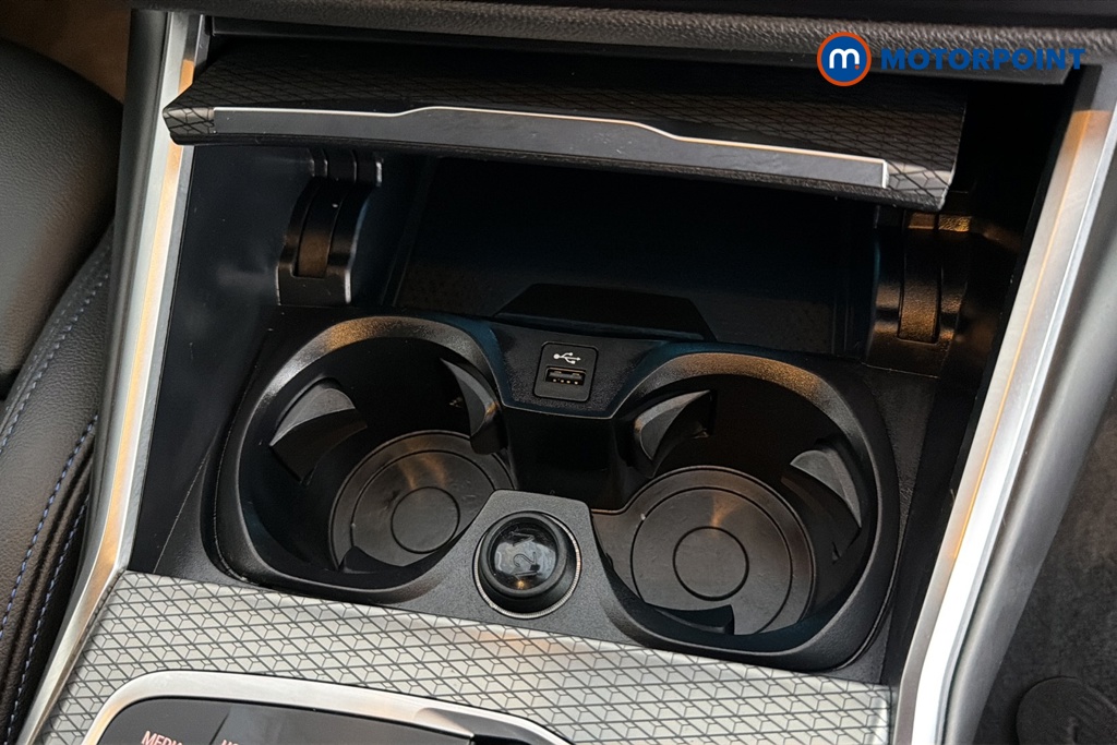 BMW 3 Series M Sport Automatic Petrol Plug-In Hybrid Saloon - Stock Number (1662219) - 16th supplementary image