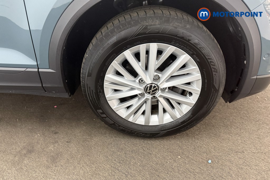 Volkswagen T-Roc Life Manual Petrol SUV - Stock Number (1662577) - 20th supplementary image