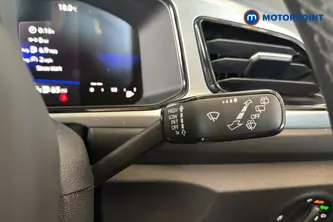 Volkswagen T-Roc Life Automatic Petrol SUV - Stock Number (1662612) - 6th supplementary image