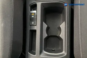 Volkswagen T-Roc Life Automatic Petrol SUV - Stock Number (1662612) - 16th supplementary image