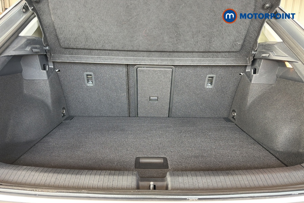 Volkswagen T-Roc Life Automatic Petrol SUV - Stock Number (1662612) - 30th supplementary image
