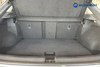 Volkswagen T-Roc Life Automatic Petrol SUV - Stock Number (1662612) - 30th supplementary image